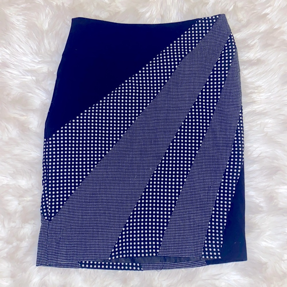 Black polka dot pencil skirt size 6